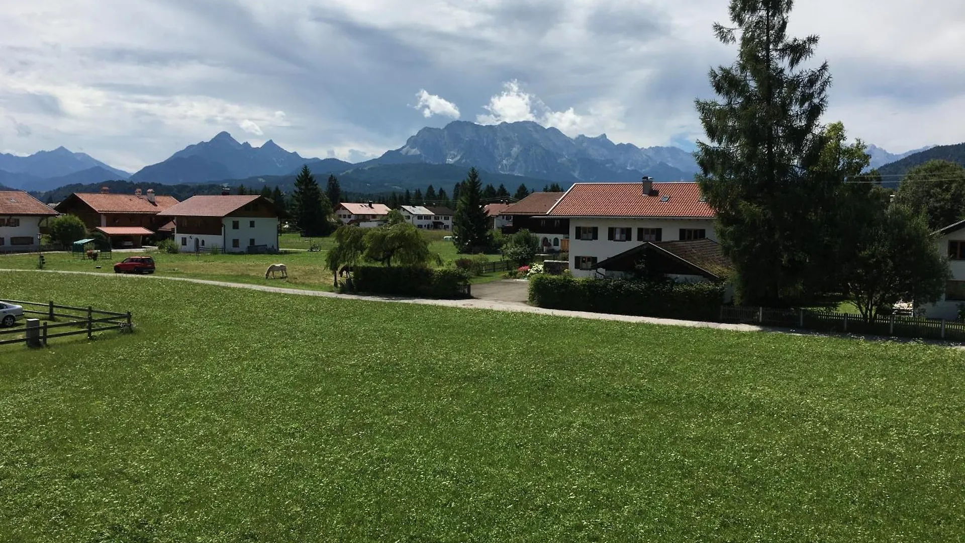 Ferienwohnungen Alpina Wallgau 0*,