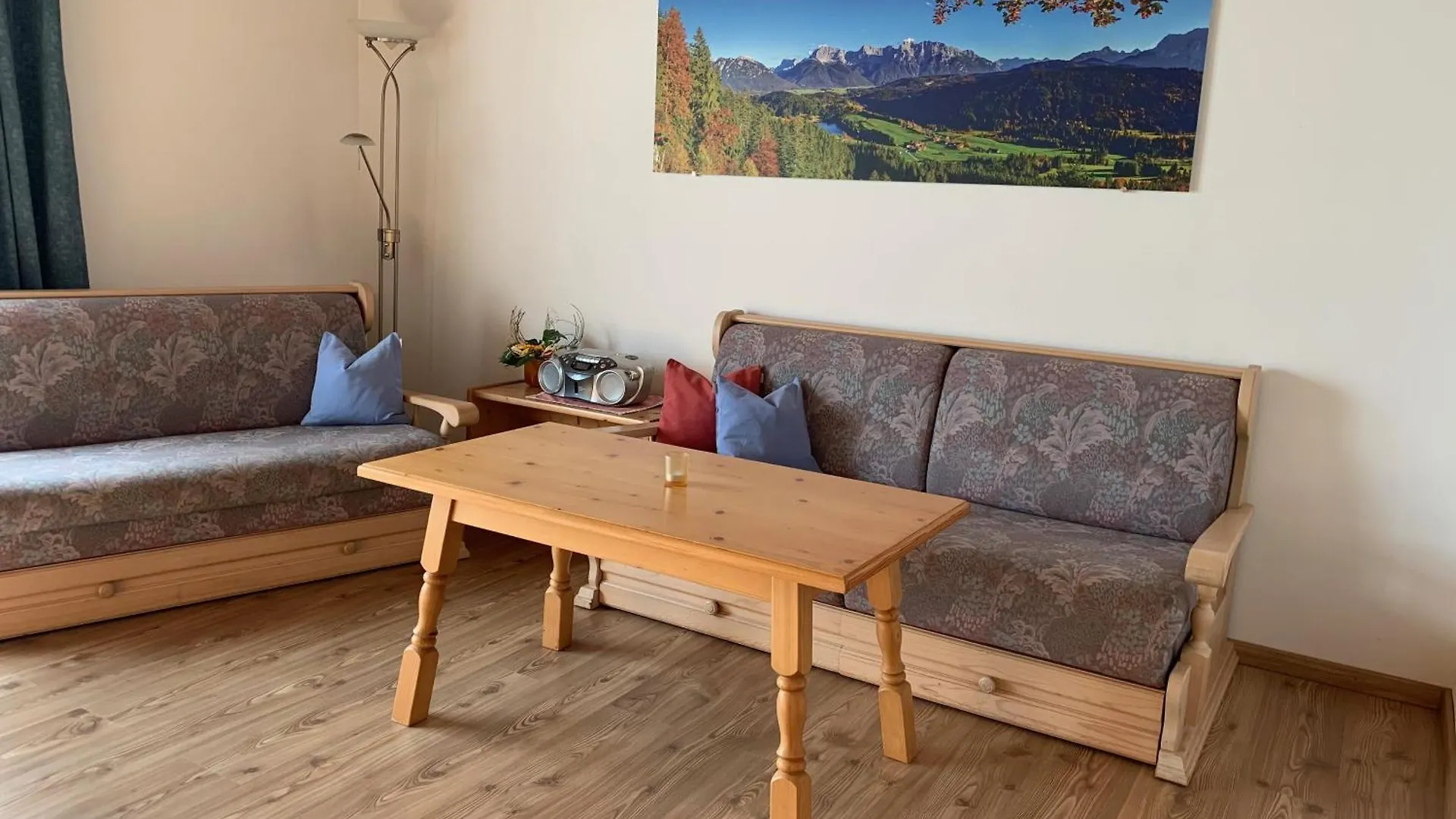 Daire Ferienwohnungen Alpina Wallgau